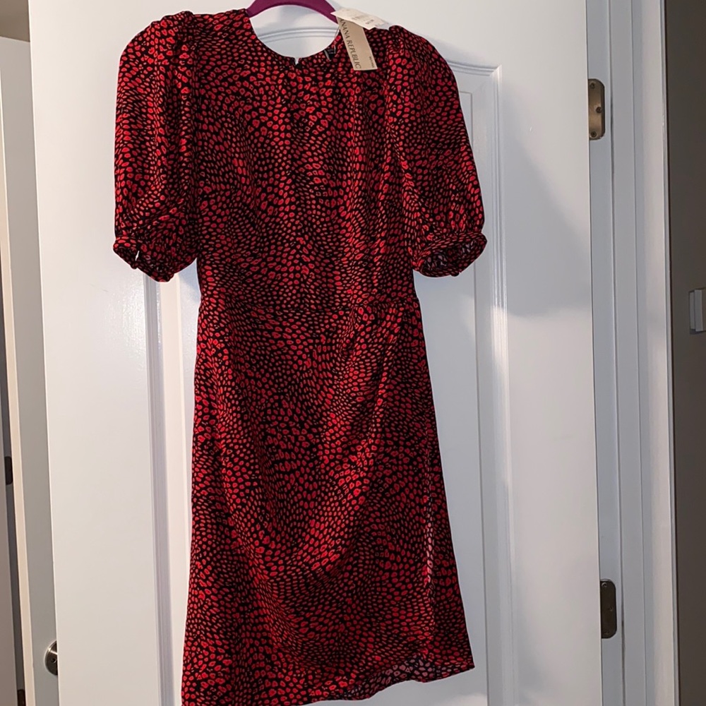 Banana republic dress NWT size 6 petite